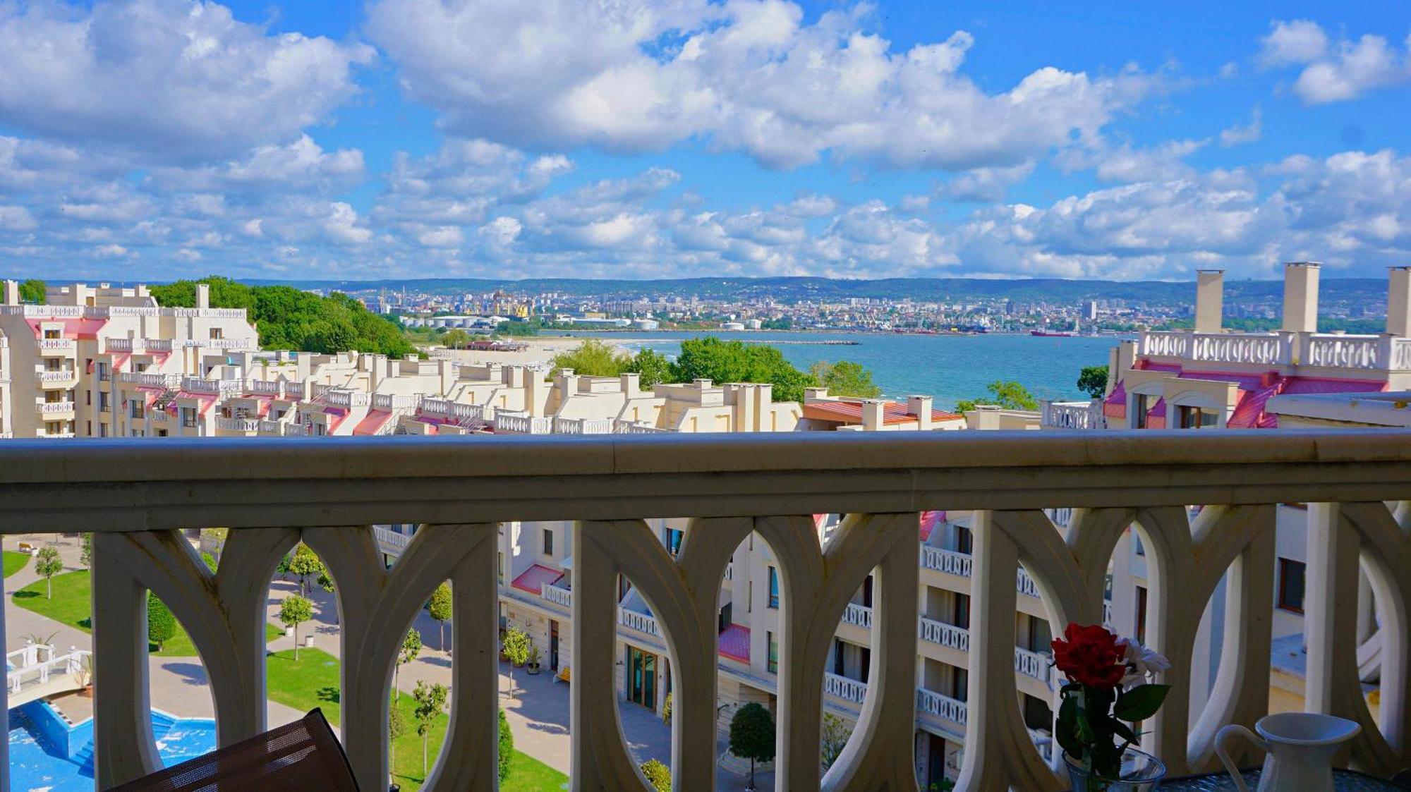 Varna South Apartments on the Beach Exterior photo